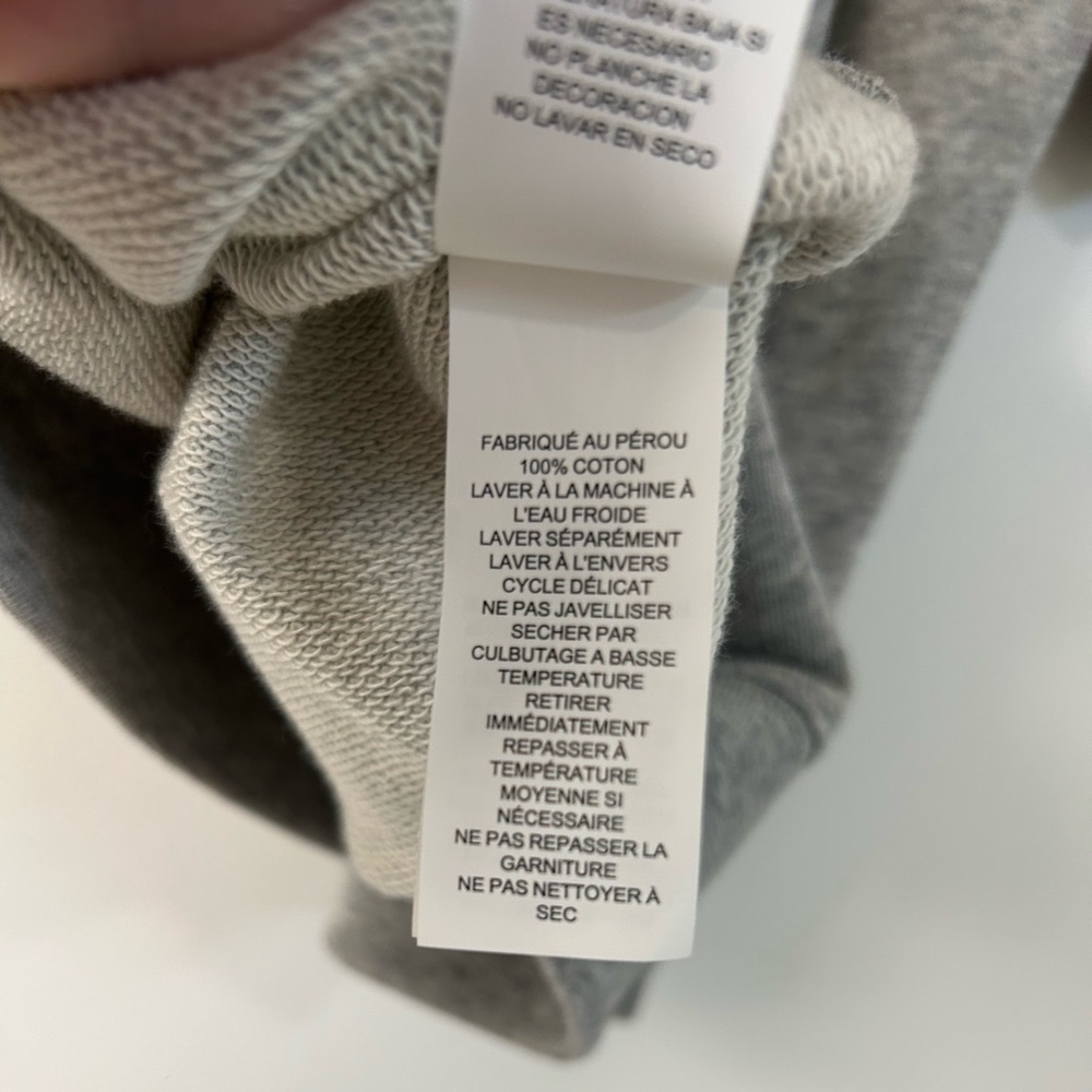 KATE SPADE NWT ♠️ sweatshirt rain or shine ,size X-small - Picture 10 of 10